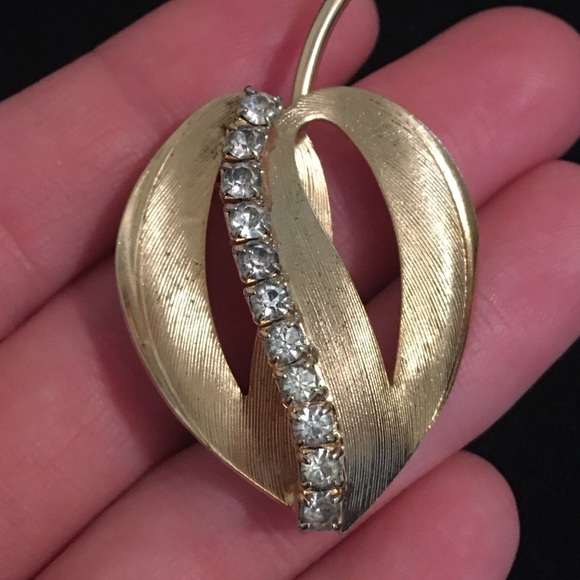 Vintage Gold Tone and CZ Diamond Brooch Pin - Picture 2 of 6